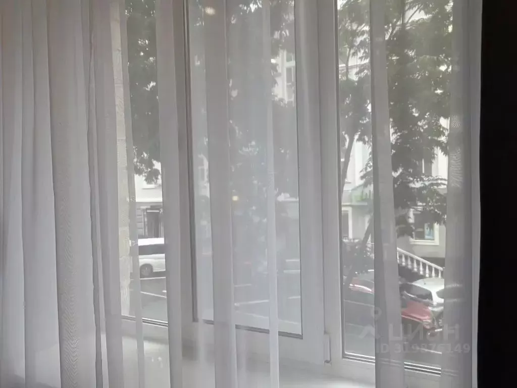 Комната Приморский край, Владивосток ул. Адмирала Фокина, 27 - Фото 1