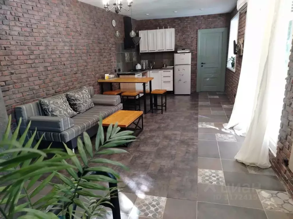2-к кв. Краснодарский край, Анапа ул. Ленина, 64 (45.0 м) - Фото 0