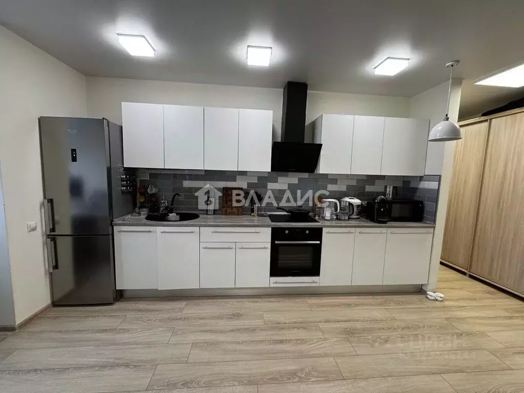 Студия Белгородская область, Белгород ул. Семейная, 13 (31.2 м) - Фото 1