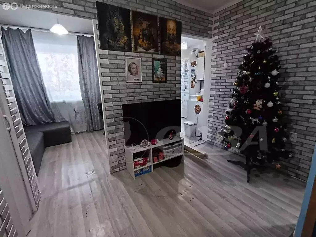 1-комнатная квартира: Тобольск, улица Семёна Ремезова, 120 (29.3 м) - Фото 1