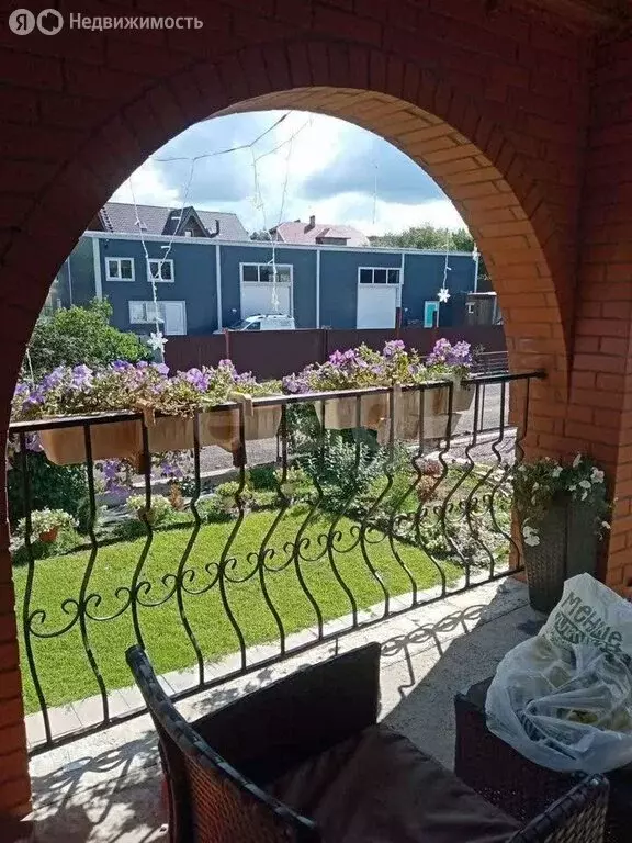 Дом в деревня Янино-2, Виноградная улица (160 м) - Фото 1