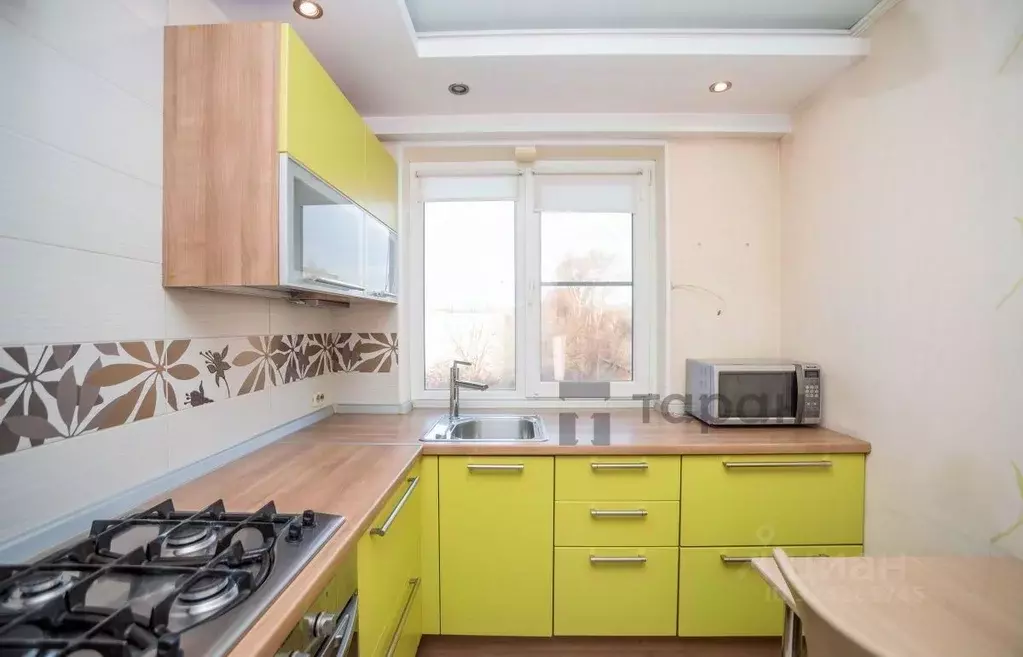 3-к кв. Челябинская область, Челябинск ул. Нахимова, 9 (62.8 м) - Фото 2