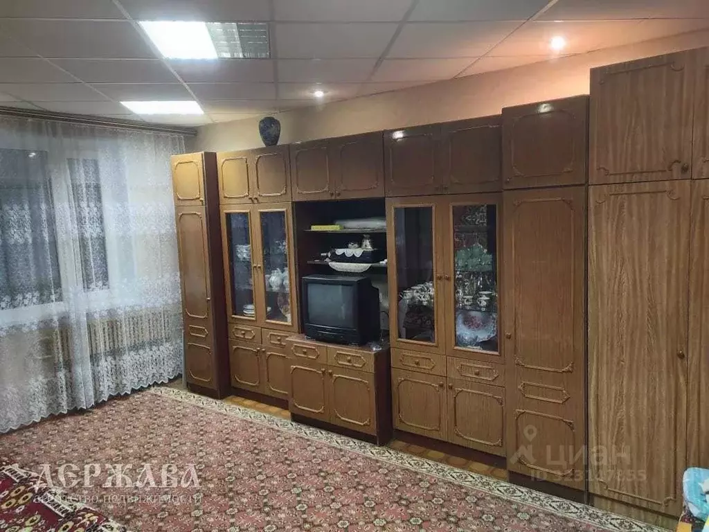 2-к кв. Белгородская область, Старый Оскол Королева мкр, 5 (52.0 м) - Фото 2