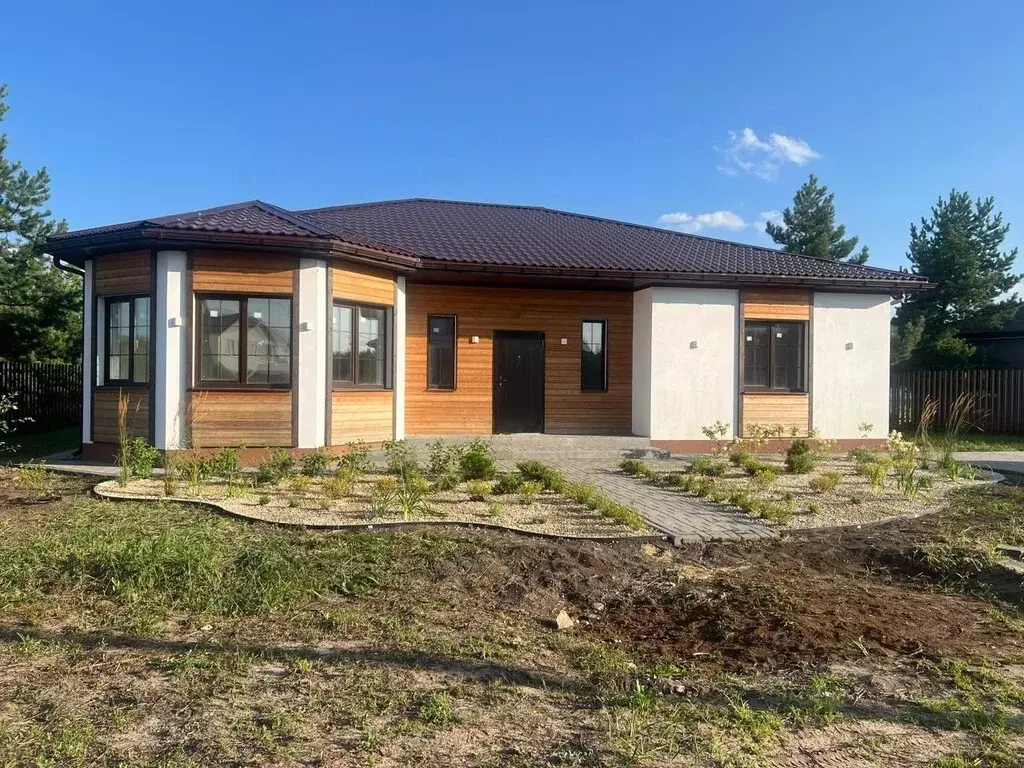 Коттедж в Воронежская область, Рамонский район, Айдаровское с/пос, с. ... - Фото 1