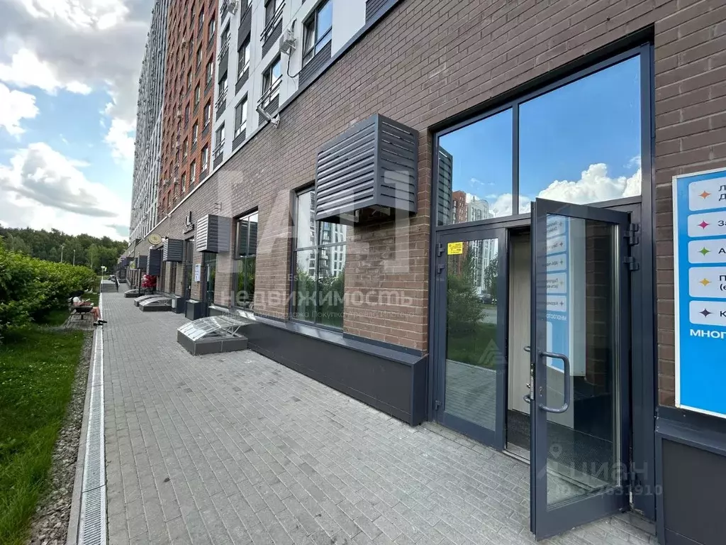 Помещение свободного назначения в Челябинская область, Челябинск ул. ... - Фото 2