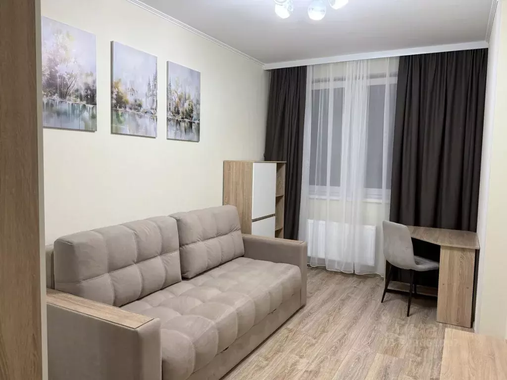 2-к кв. Свердловская область, Екатеринбург просп. Космонавтов, 7А ... - Фото 1