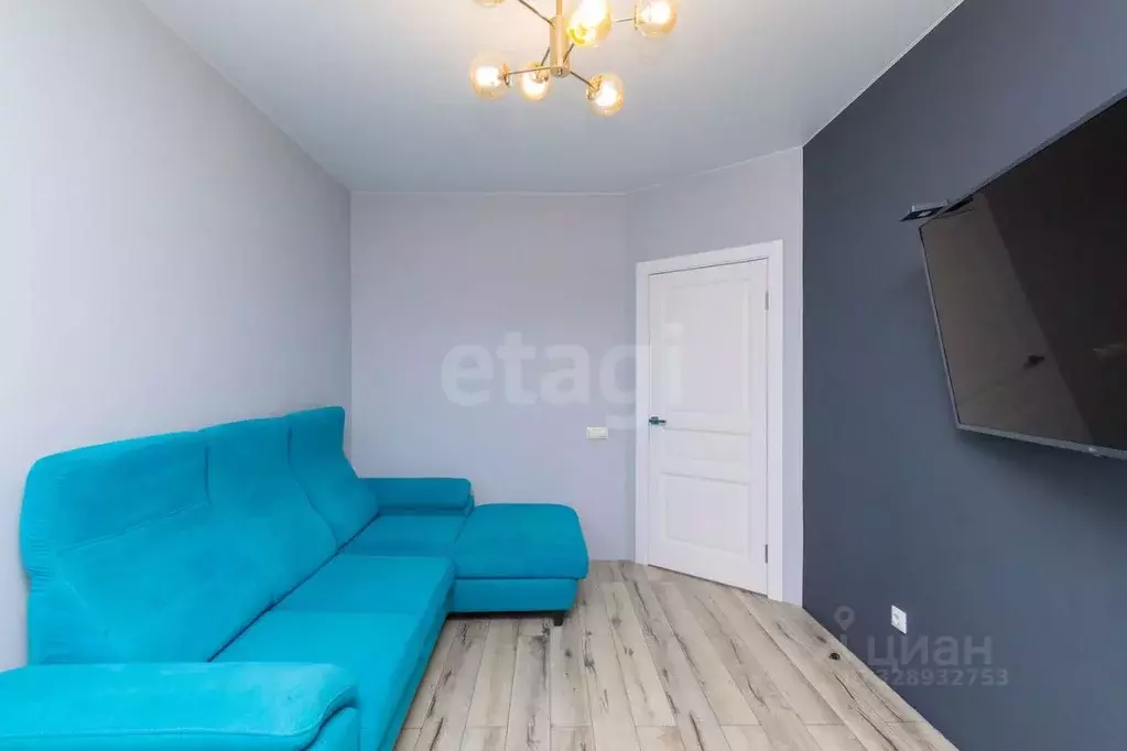 1-к кв. Тюменская область, Тюмень ул. Тимофея Чаркова, 81 (34.2 м) - Фото 1