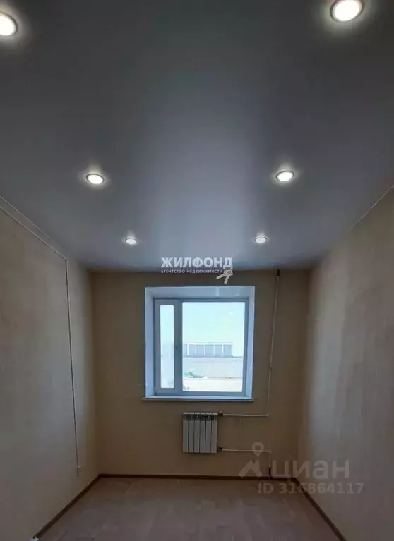 Офис в Новосибирская область, Новосибирск ул. Петухова, 17 (10 м) - Фото 1