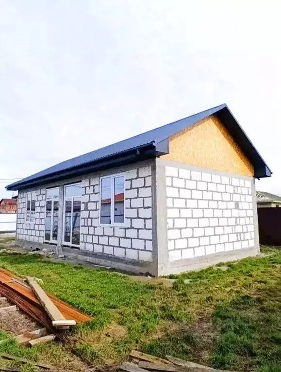Дом в Севастополь с. Осипенко, ул. Красноярская, 23А (68 м) - Фото 1