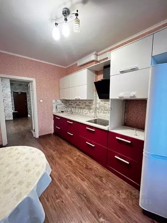 1-к кв. Алтай, Горно-Алтайск ул. Мичурина, 2 (49.6 м) - Фото 1