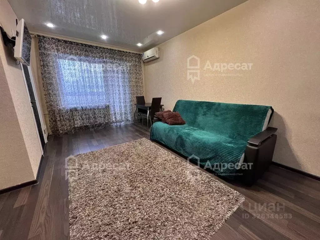 2-к кв. Волгоградская область, Волгоград ул. Маршала Чуйкова, 49 (32.0 ... - Фото 1