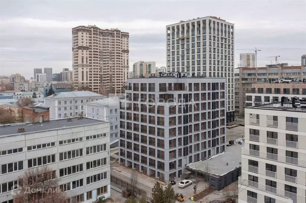 Продаётся 2-к квартира, 65 м - Фото 0