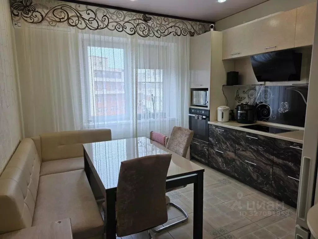 2-к кв. Краснодарский край, Краснодар ул. Димитрова, 3/1 (70.0 м) - Фото 2