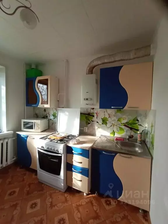 2-к кв. Ярославская область, Рыбинск ул. Ворошилова, 22 (53.2 м) - Фото 0