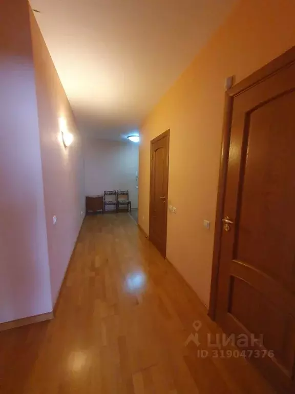 3-к кв. Тюменская область, Тюмень ул. Малыгина, 4 (106.0 м) - Фото 1