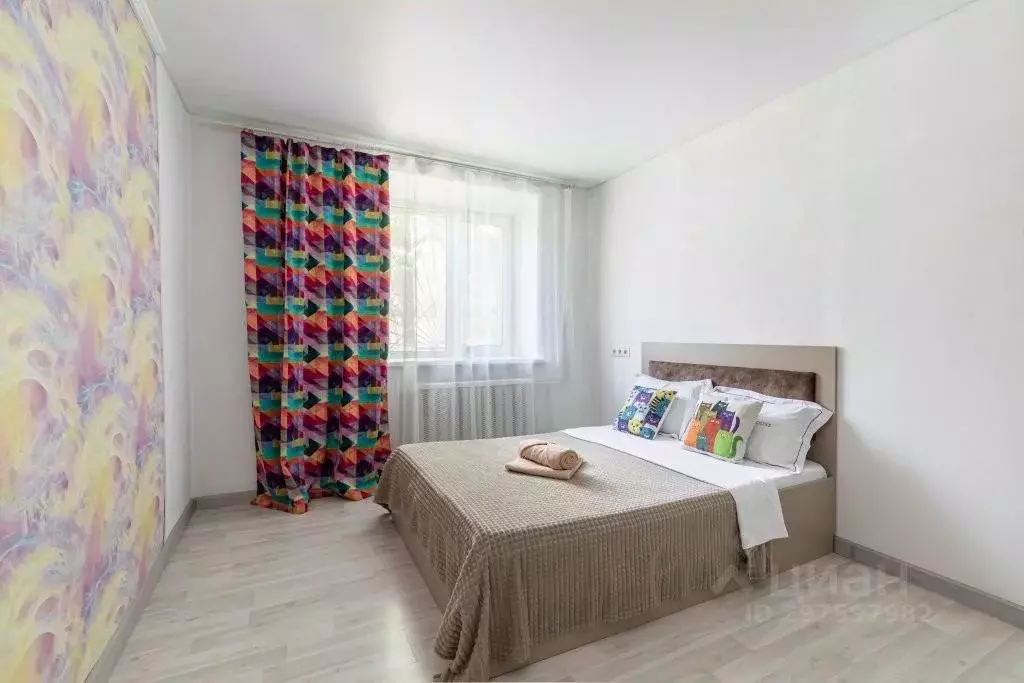 3-к кв. Татарстан, Казань ул. Нурсултана Назарбаева, 60 (78.0 м) - Фото 1