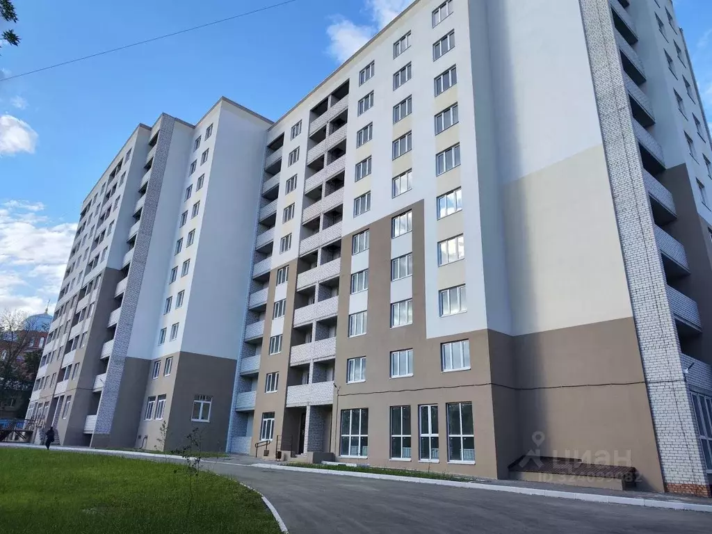 2-к кв. Саратовская область, Саратов просп. Энтузиастов, 2 (66.54 м) - Фото 1