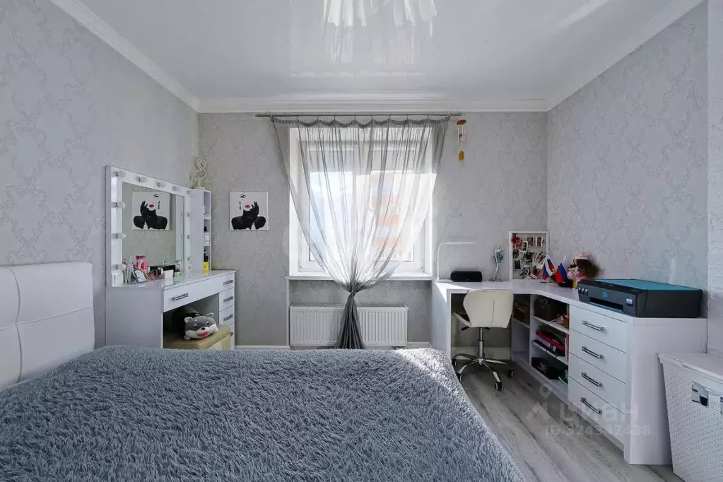 2-к кв. Калининградская область, Калининград ул. Юрия Гагарина, 101 ... - Фото 2