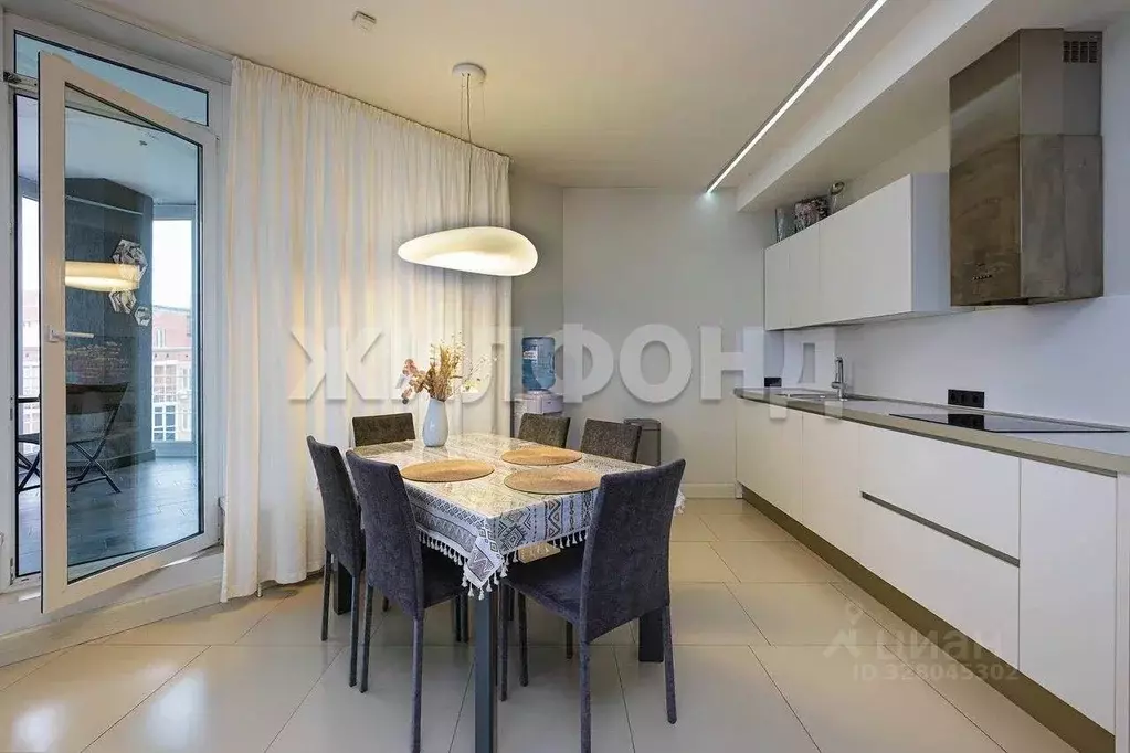 3-к кв. Новосибирская область, Новосибирск ул. Кошурникова, 29/5 ... - Фото 2