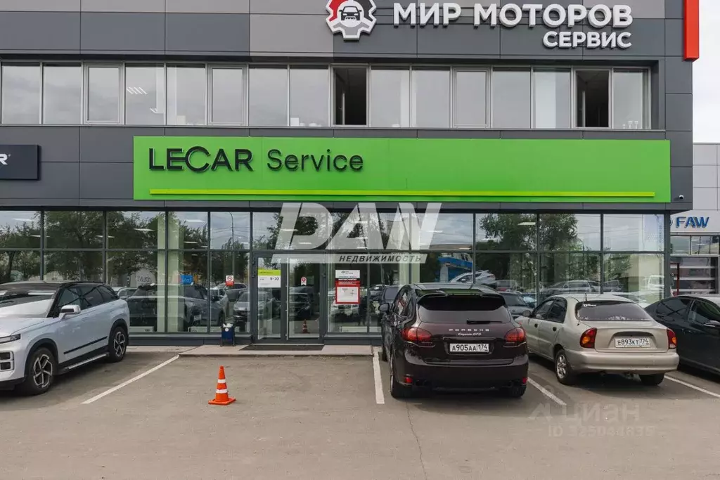 Офис в Челябинская область, Челябинск ул. Молодогвардейцев, 2 (450 м) - Фото 1