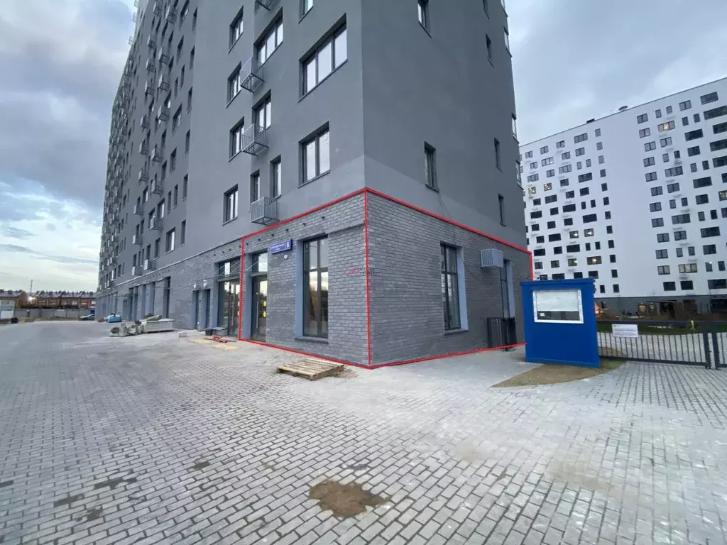 Торговая площадь в Москва ул. Братьев Гранат, 6 (104 м) - Фото 1