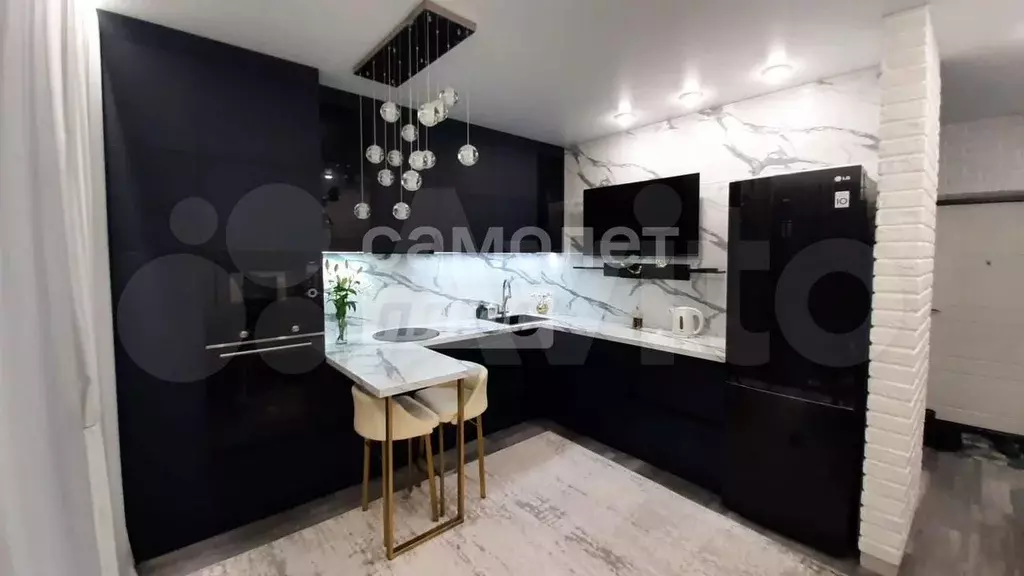 3-к. квартира, 61 м, 1/5 эт. - Фото 1