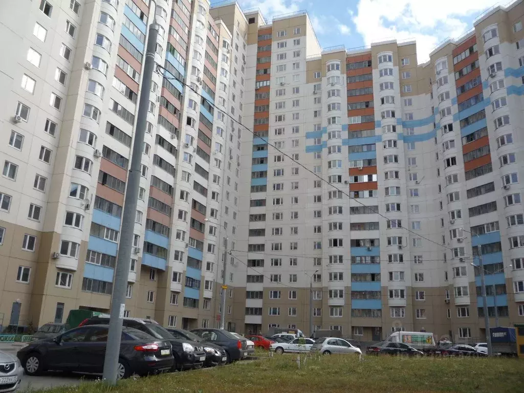 1-к кв. Московская область, Красногорск бул. Подмосковный, 8 (51.0 м) - Фото 1