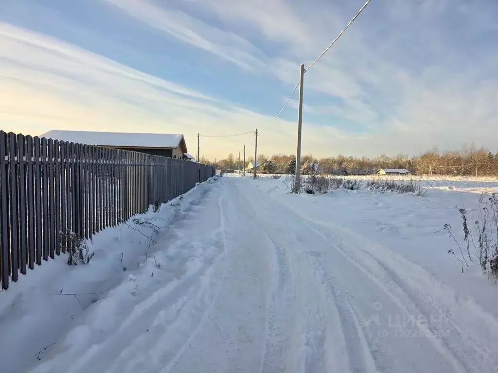 Участок в Ленинградская область, Тосненское городское поселение, ... - Фото 1