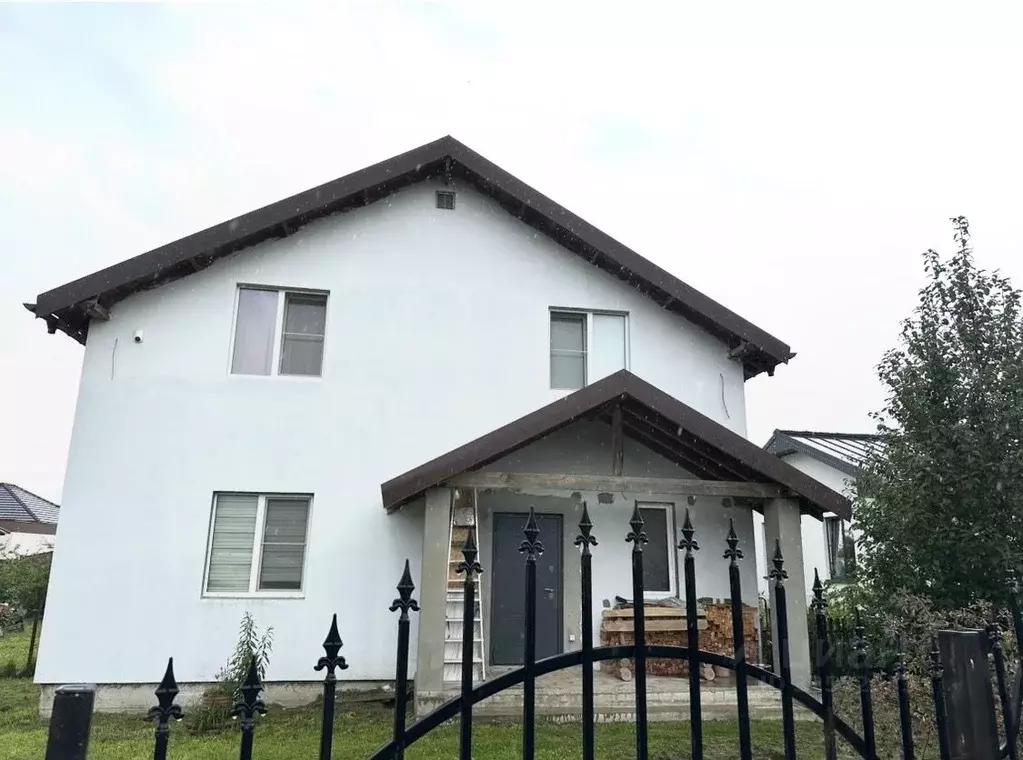 Дом в Калининградская область, Гурьевский муниципальный округ, пос. ... - Фото 1