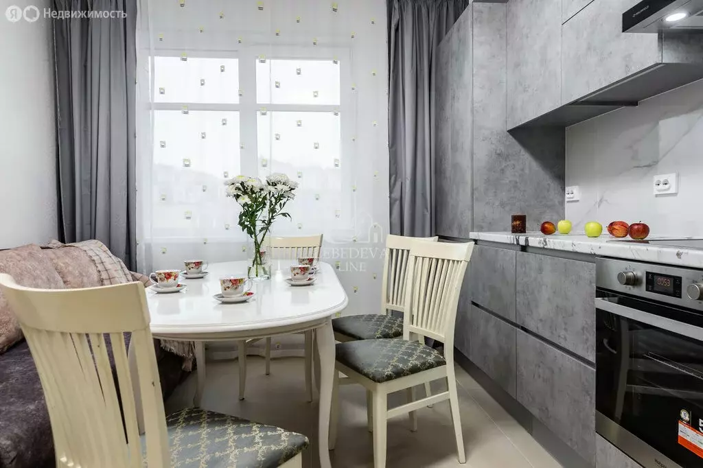 2-комнатная квартира: Санкт-Петербург, Плесецкая улица, 4 (54.6 м) - Фото 1