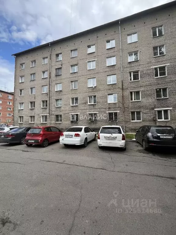 Комната Иркутская область, Иркутск ул. Василия Ледовского, 3А (10.0 м) - Фото 1