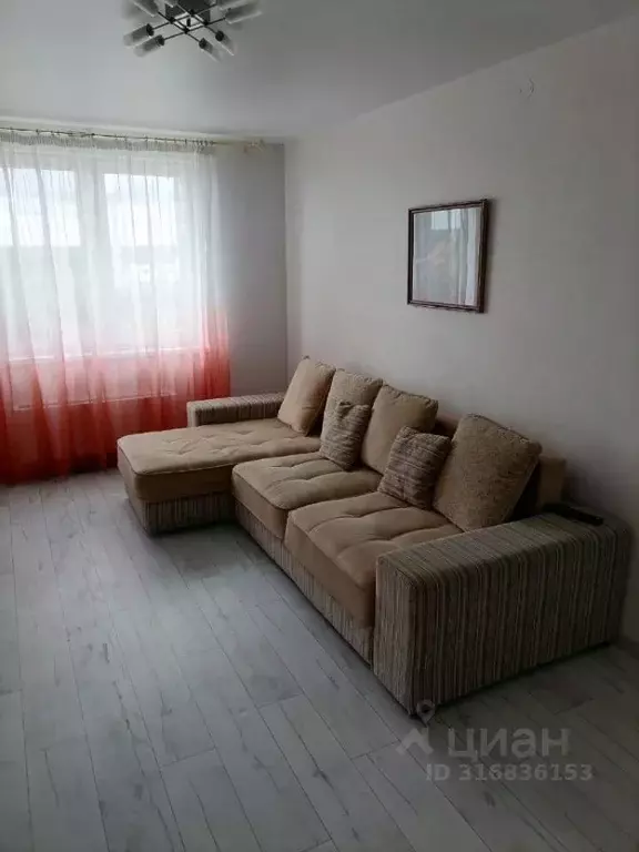 3-к кв. Пермский край, Березники ул. Геннадия Братчикова, 12 (70.0 м) - Фото 0