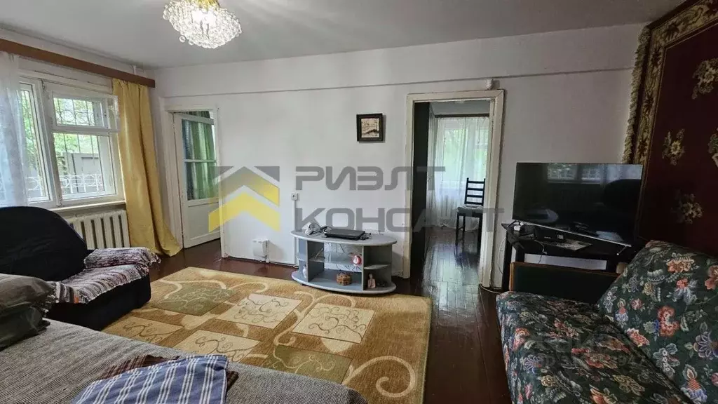 4-к кв. Омская область, Омск ул. 24-я Северная, 206А (60.0 м) - Фото 0
