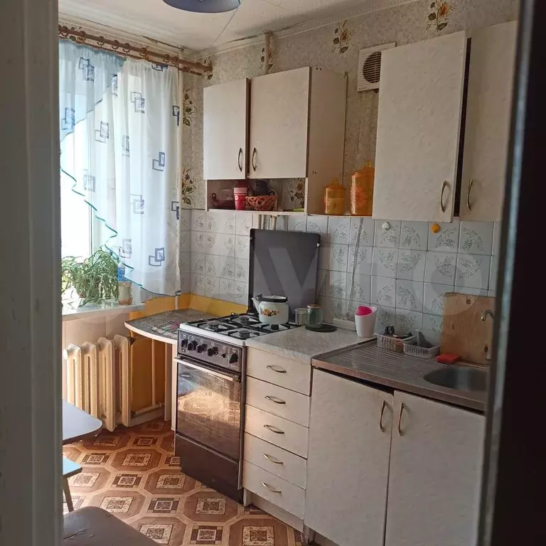 1-к. квартира, 30 м, 4/9 эт. - Фото 0