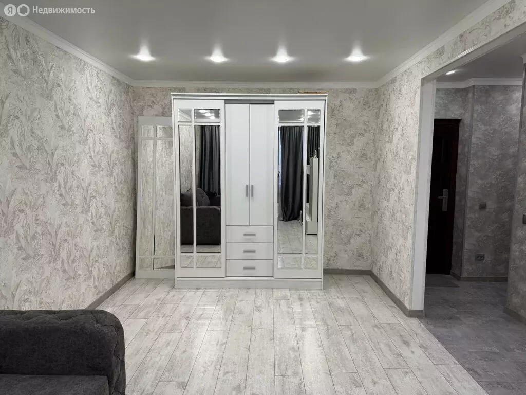 1-комнатная квартира: Владикавказ, улица Зои Космодемьянской, 8 (30 м) - Фото 2