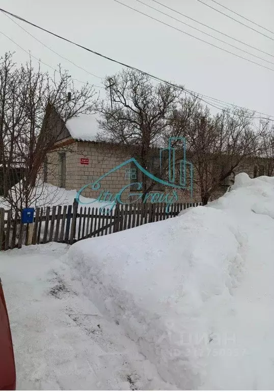 Дом в Оренбургская область, Кувандыкский муниципальный округ, с. ... - Фото 0