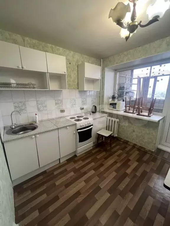 1-к. квартира, 30 м, 9/10 эт. - Фото 0