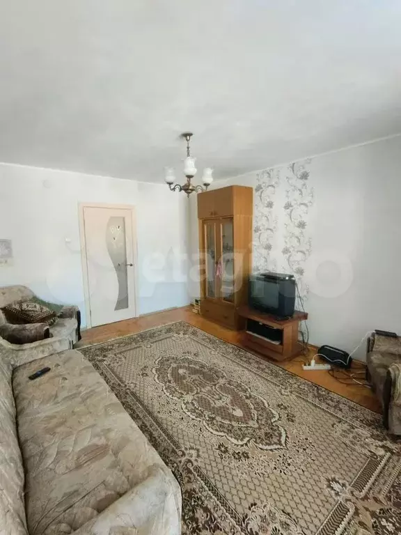 3-к. квартира, 60 м, 3/5 эт. - Фото 0