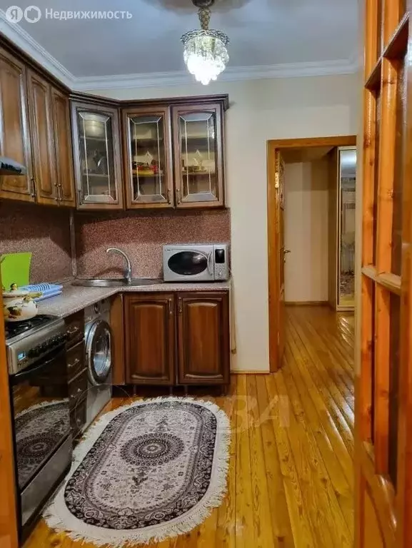 Квартира-студия: Махачкала, улица Ирчи Казака, 100 (58.8 м) - Фото 1