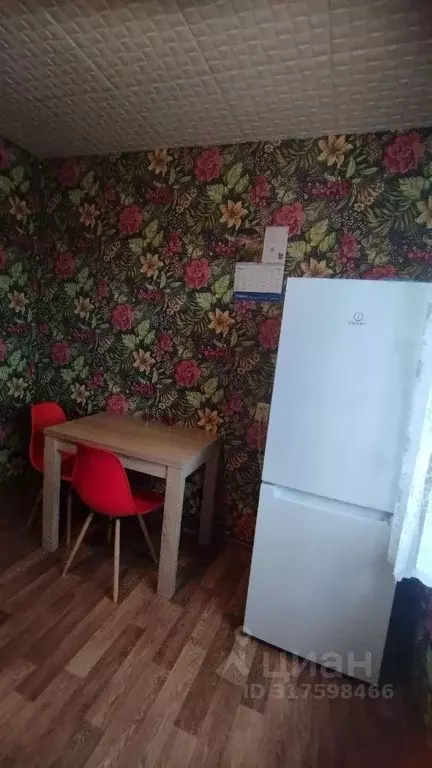 2-к кв. Рязанская область, Рязань ул. Есенина, 108 (50.0 м) - Фото 1