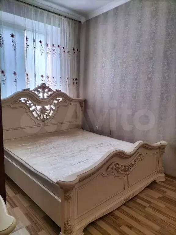 2-к. квартира, 76 м, 3/9 эт. - Фото 0