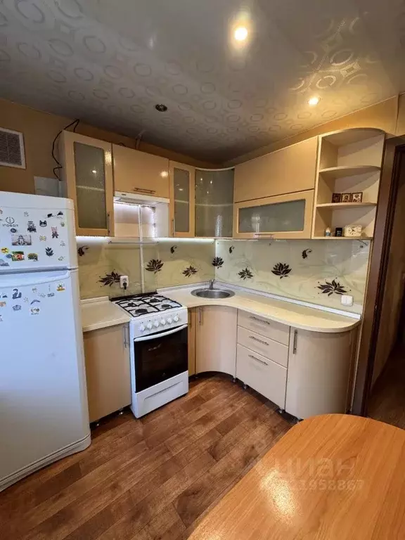 1-к кв. Кировская область, Киров ул. Кольцова, 10 (30.0 м) - Фото 1