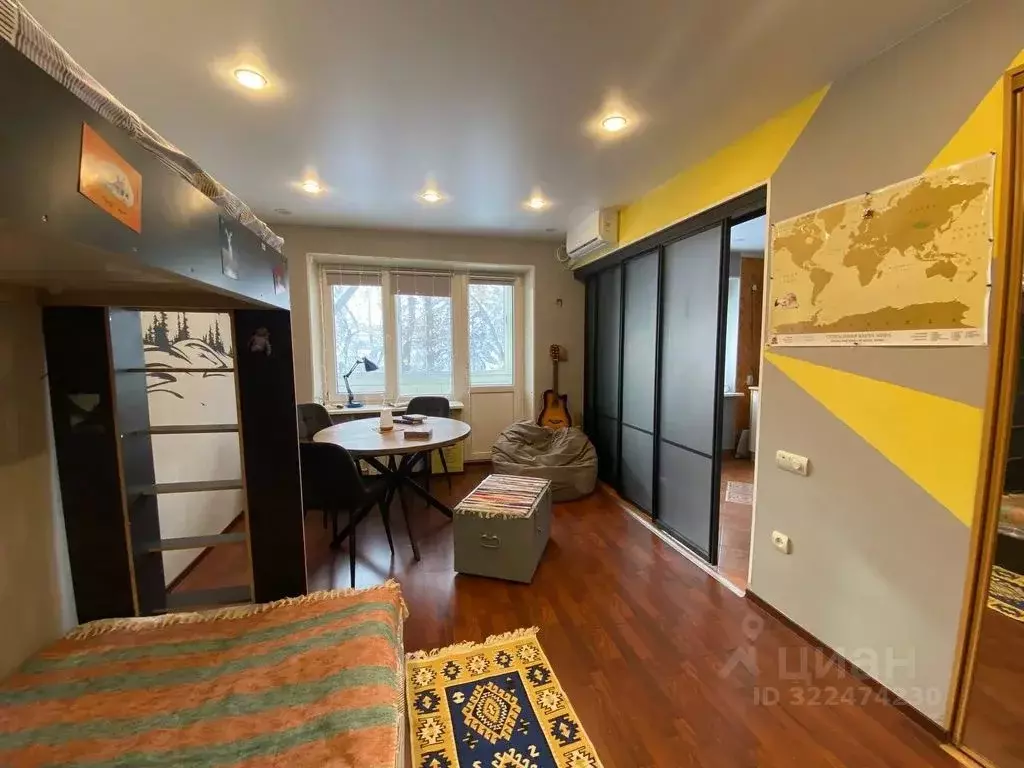 1-к кв. Иркутская область, Иркутск бул. Гагарина, 72 (32.0 м) - Фото 1