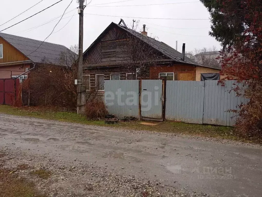 Дом в Свердловская область, Реж Талицкая ул. (50 м) - Фото 1