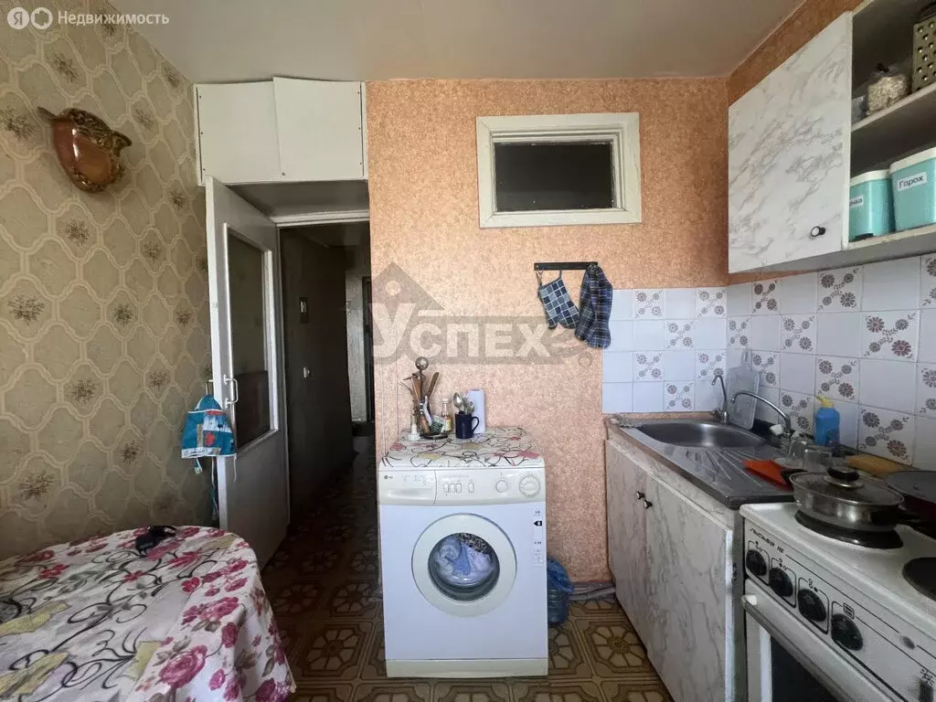 3-комнатная квартира: Нижний Тагил, улица Юности, 1 (54.9 м) - Фото 2