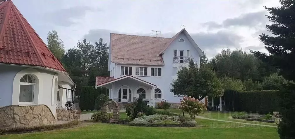 Коттедж в Московская область, Одинцовский городской округ, д. ... - Фото 1