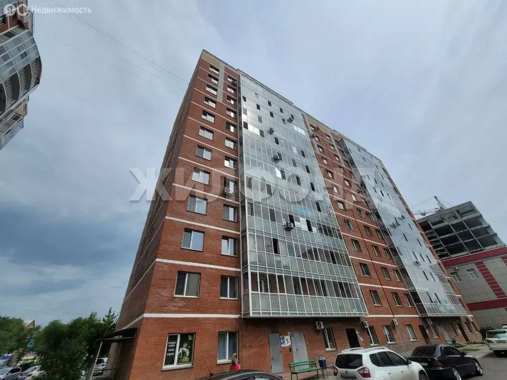 2-комнатная квартира: Абакан, проспект Ленина, 49 (68.4 м) - Фото 1
