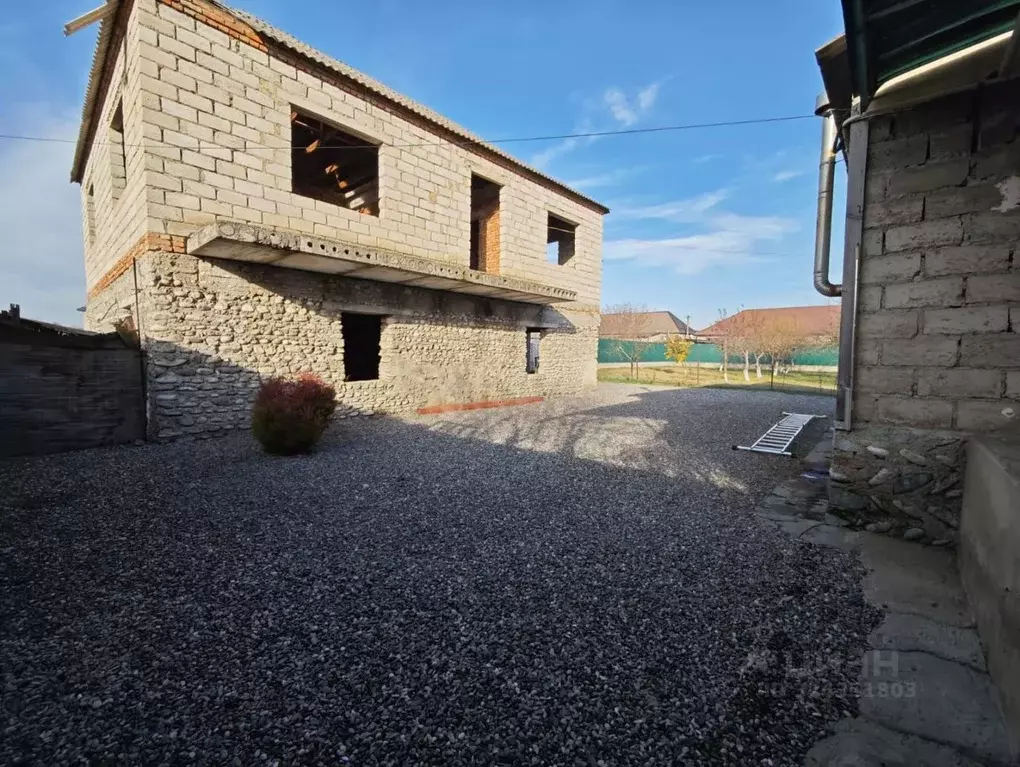 Дом в Кабардино-Балкария, Терек ул. Братьев Богатыревых (325 м) - Фото 2