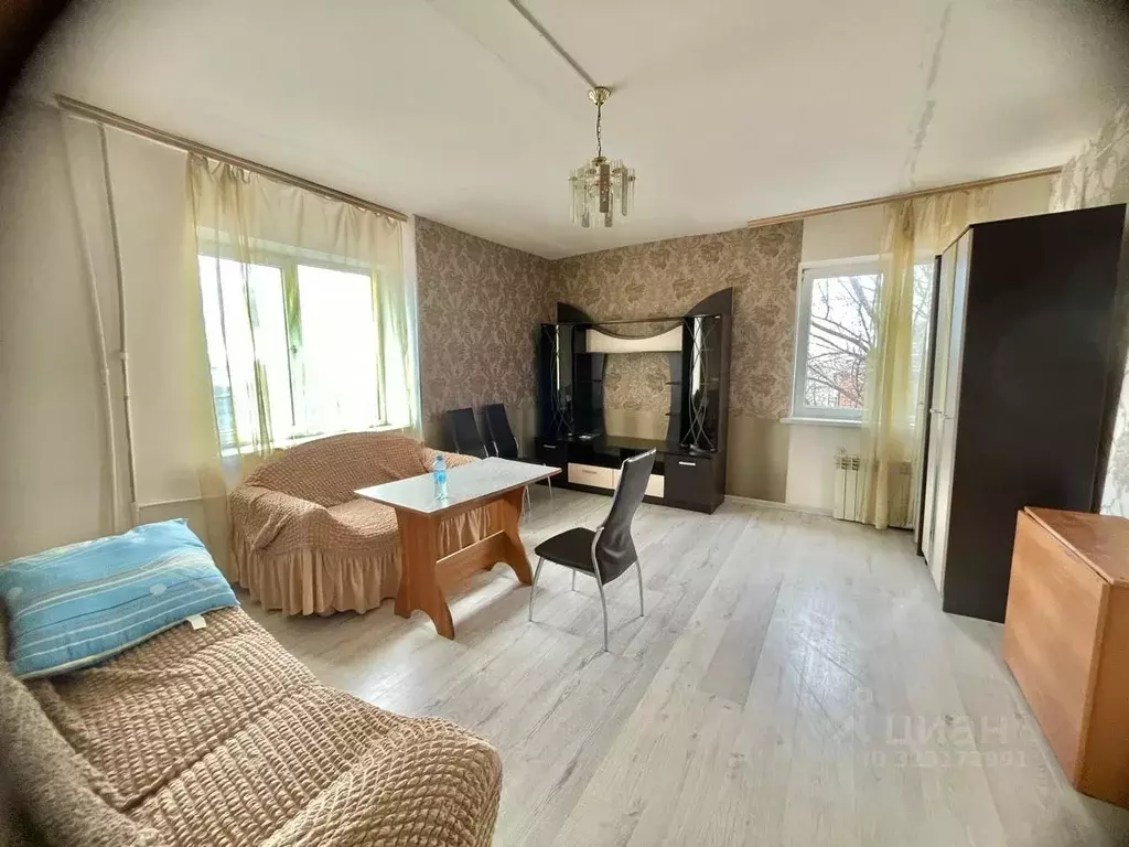 2-к кв. Волгоградская область, Волгоград Джаныбековская ул., 12 (45.0 ... - Фото 1