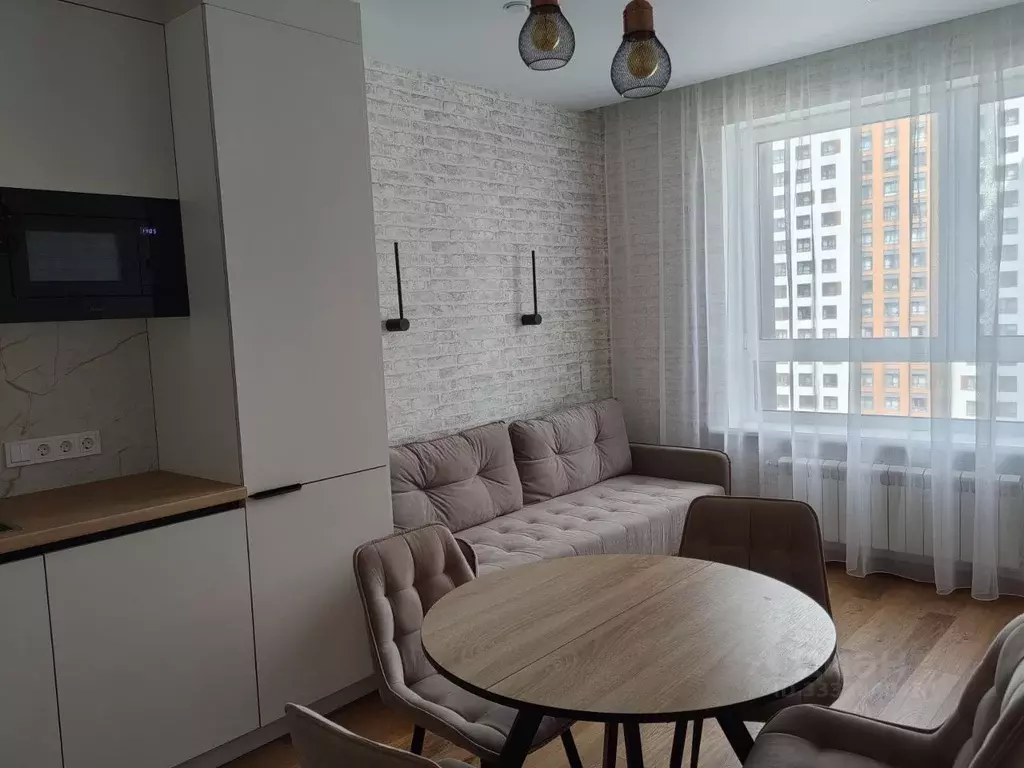 2-к кв. Москва, Москва, Московский г. ул. Никитина, 11к4 (70.7 м) - Фото 2